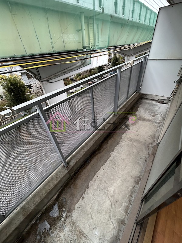 エムローズ太子橋 ベランダ