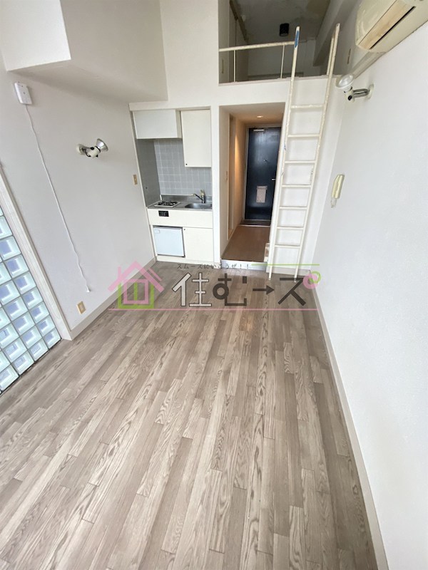 トラスティーコート リビング