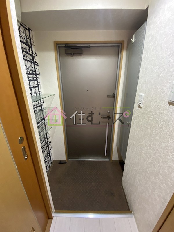 ラシーヌ天王寺町 玄関