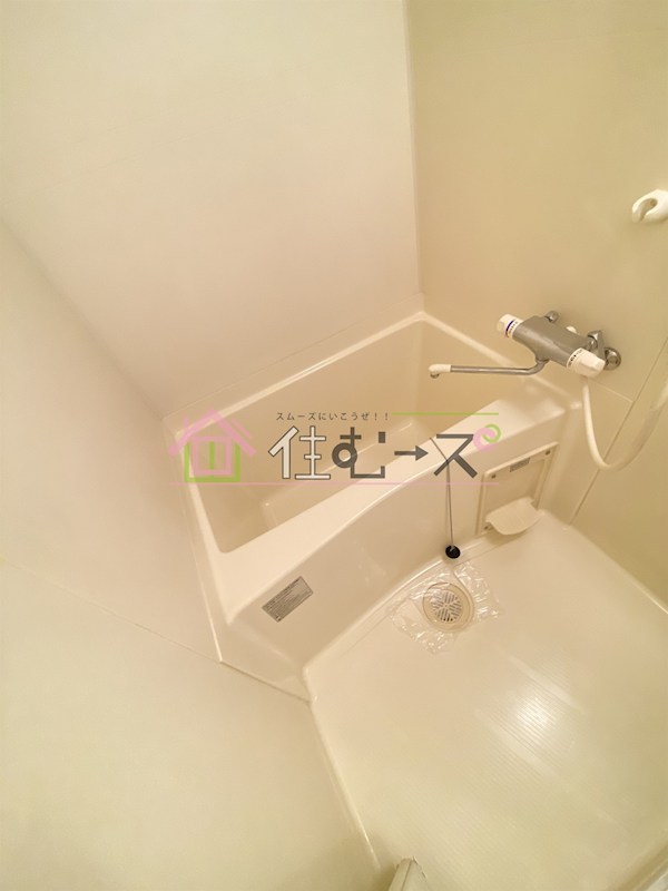 クリスタルエレガンスWEST 風呂画像