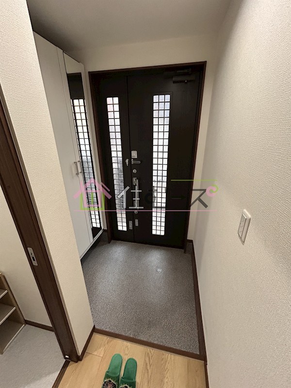 ルーチェ大宮・貸家 玄関