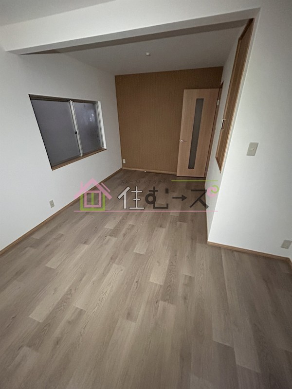 横堤４丁目貸家 リビング