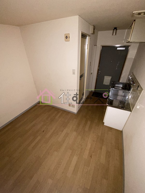 パウゼ寺田町駅前 リビング