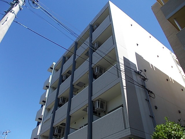 アドニスコート加美 外観