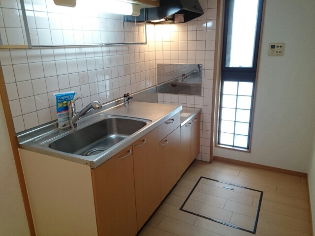 ヴァートゥールーツ キッチン