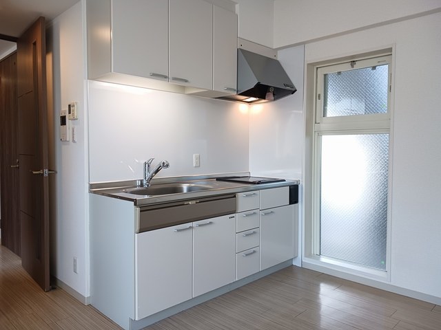 クオリティ西三国 キッチン