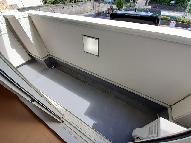 ファースト　アベニュー ベランダ