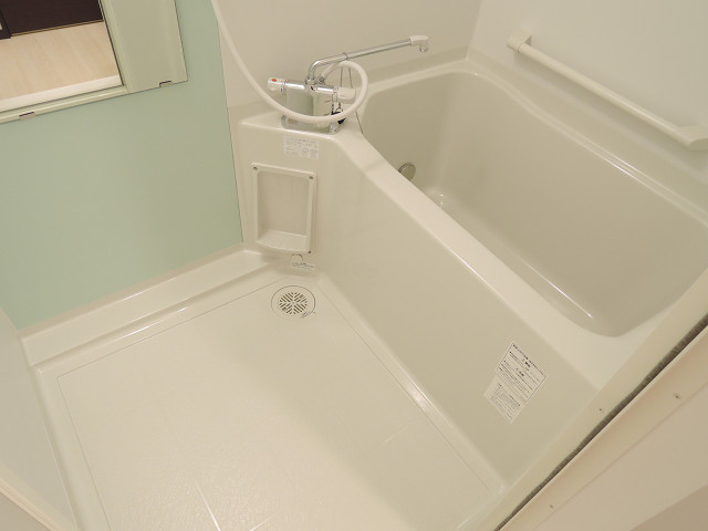 レオネクストリトルスクウェア 風呂画像