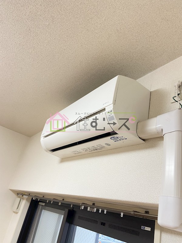 リーヴァ・メイ その他3