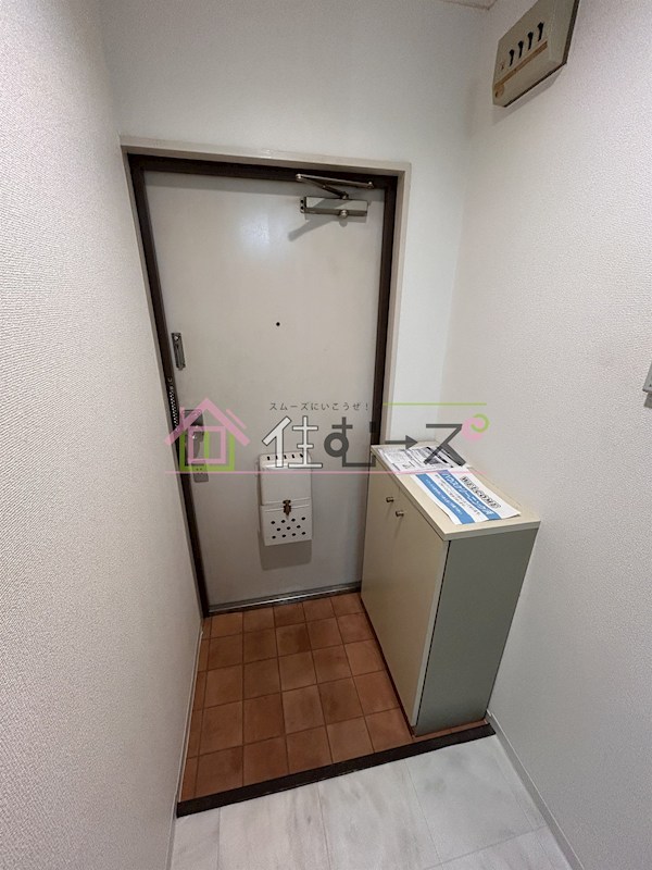 ビジタル高津 玄関