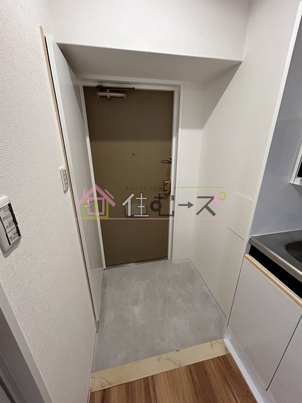 パレダイト谷町 玄関