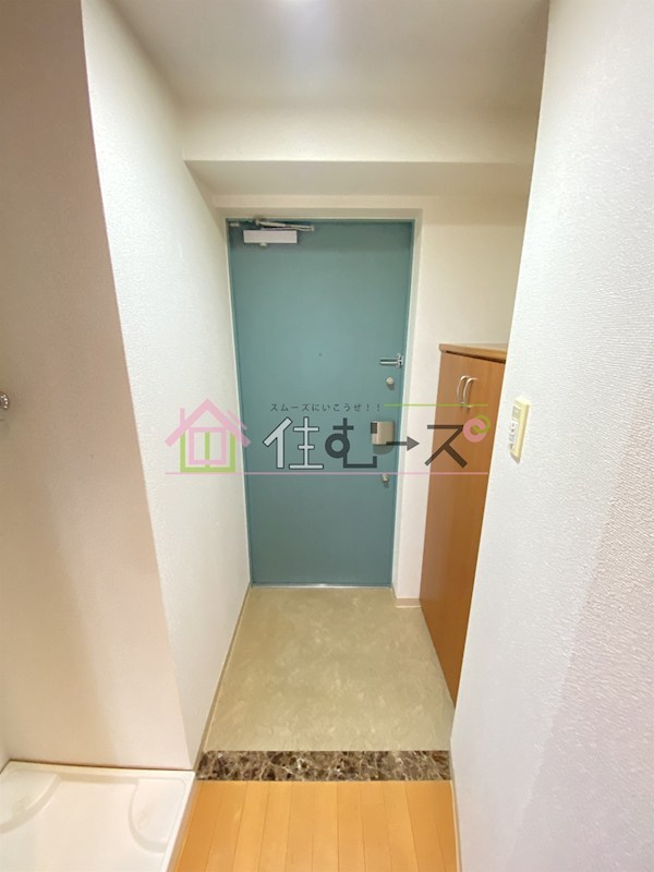 エスリード京橋Ⅲ番館 玄関