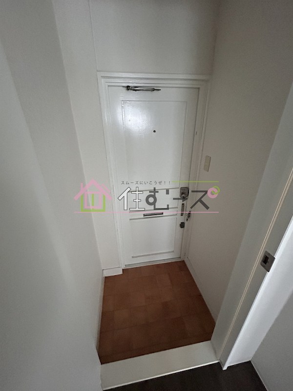 ビスタ本町 玄関