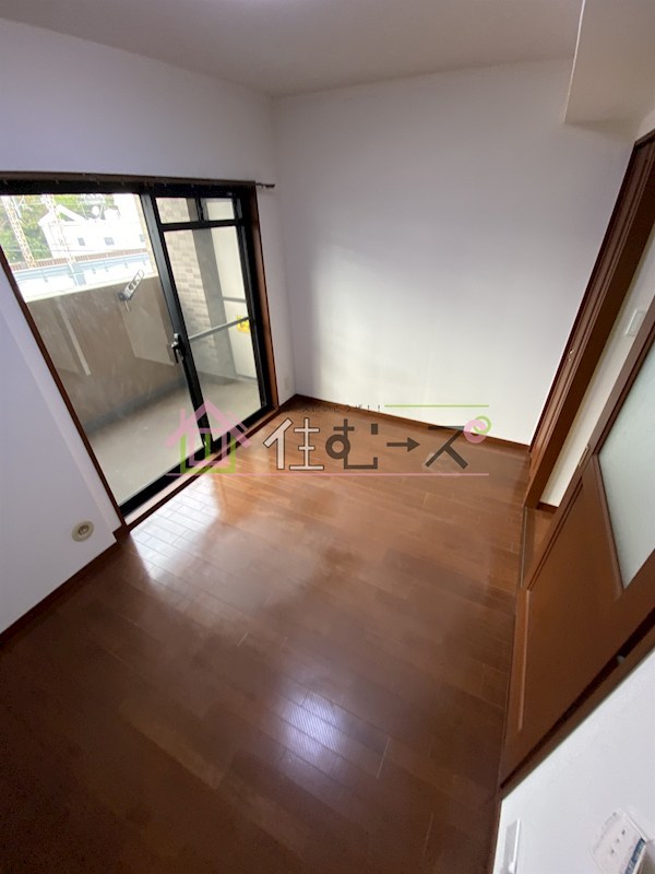 リーガル大阪城北 ベッドルーム