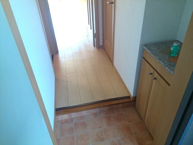 アット長田 玄関