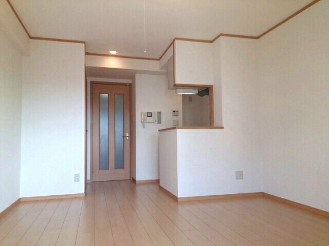 アット長田 リビング