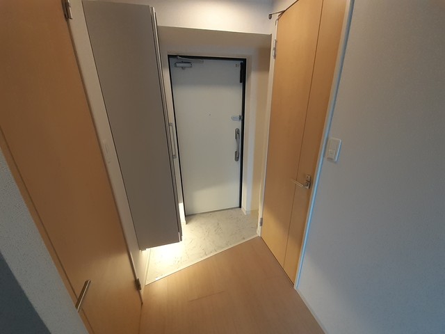 ジェーハイム 玄関