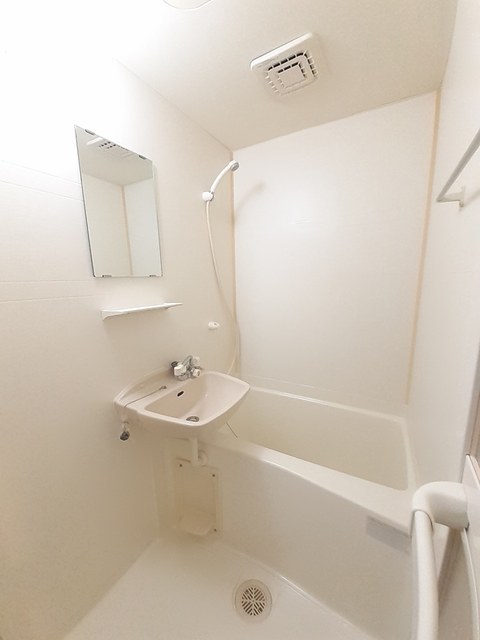 アベニールワン 風呂画像