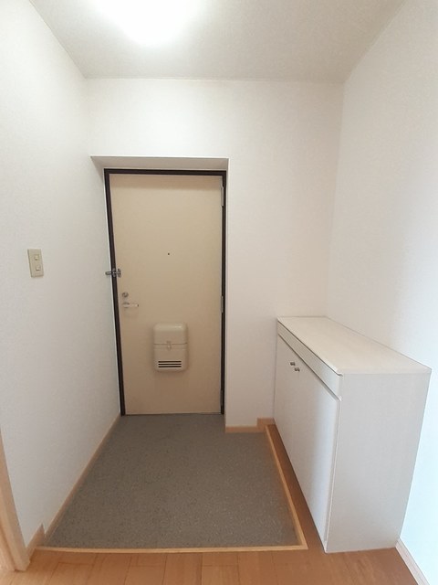 コスモスマンション 玄関