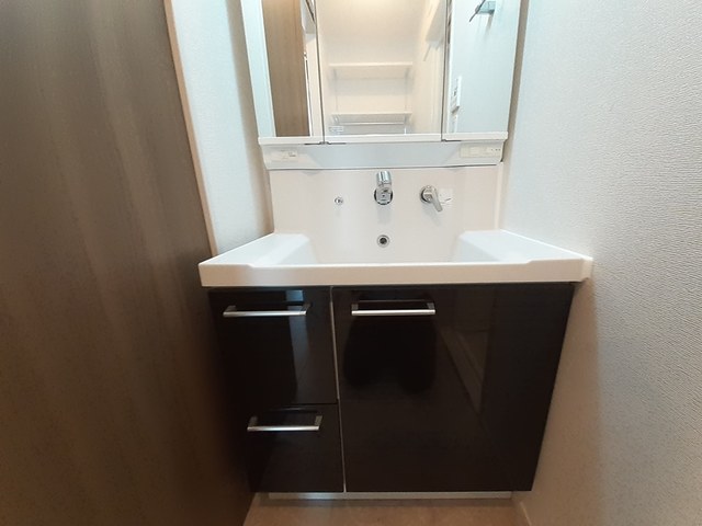 グレース讃良 その他1