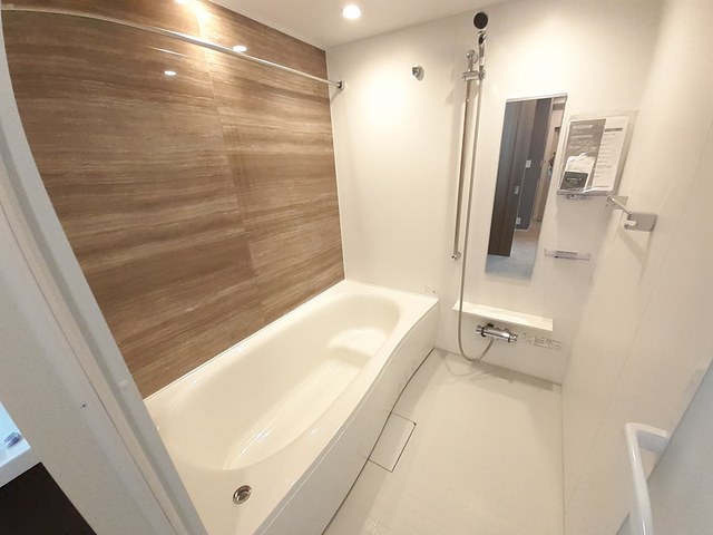 グレース讃良 風呂画像