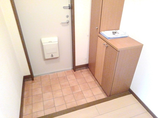 タウンハウスＫＫ 玄関