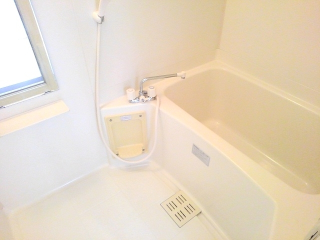 タウンハウスＫＫ 風呂画像