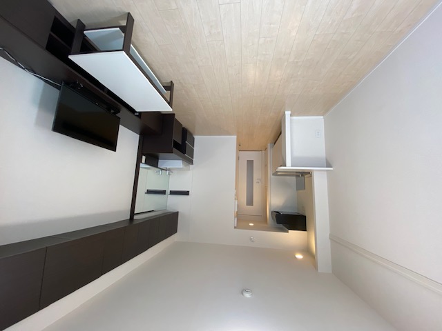 レオネクストスカイスクレイパー リビング