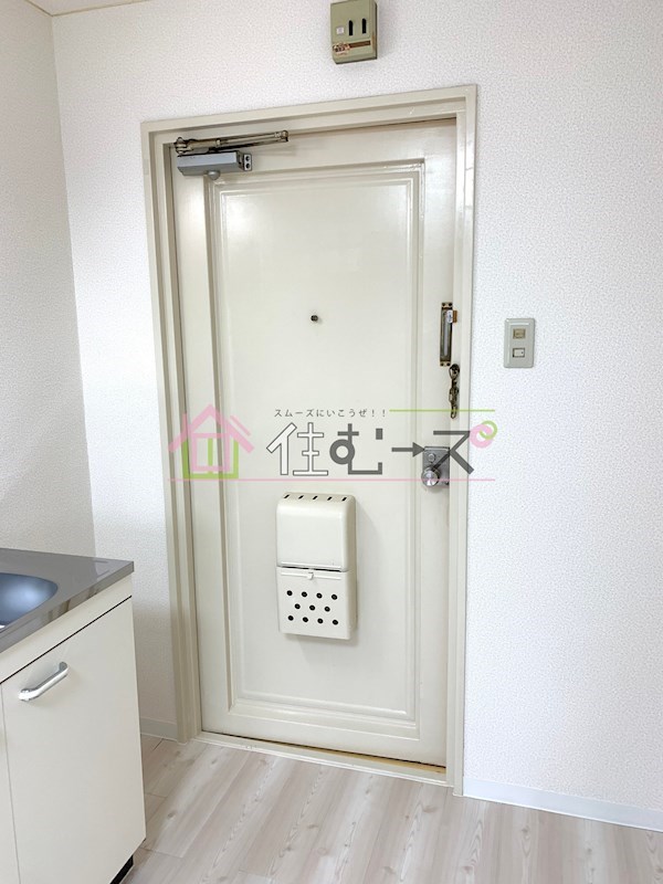 ラパンジール都島 玄関