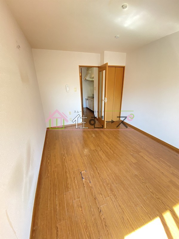 ラフィーネ 住之江 リビング