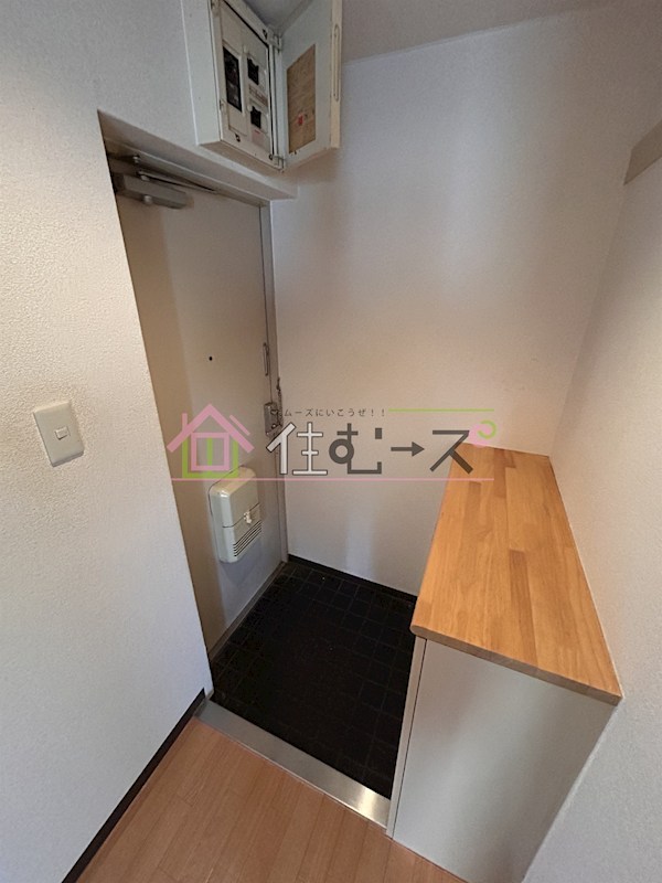 グラン・ピア京橋 玄関