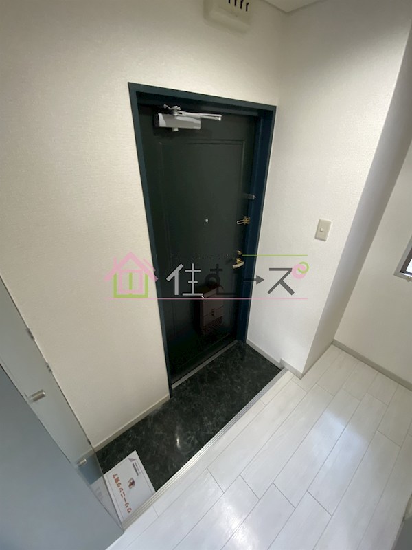 シャトレーヌ北島 玄関