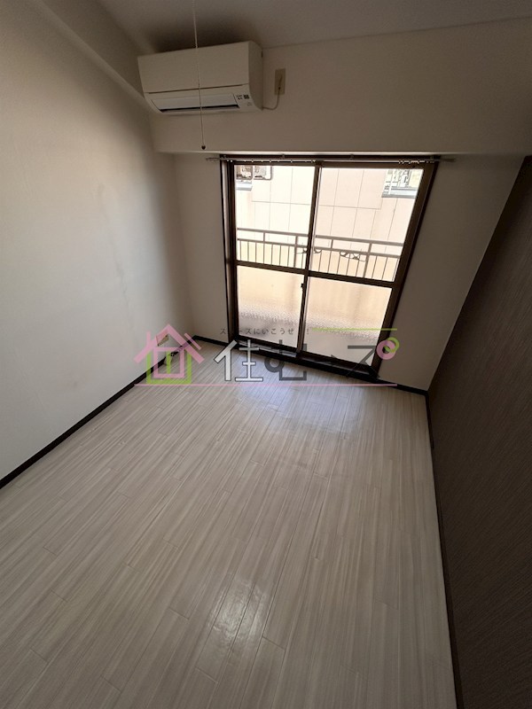 レジデンス関目  ベッドルーム