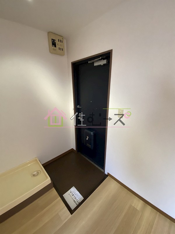 コーポかえで 玄関