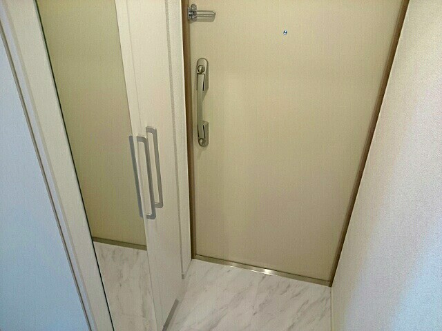 ライル　ウエスト 玄関