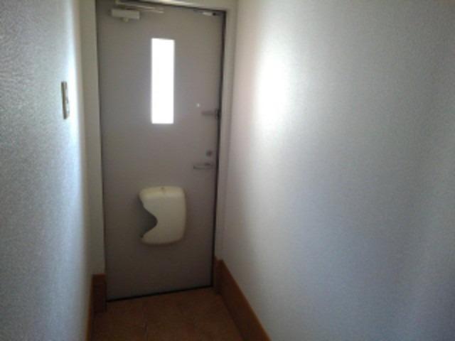 リバーサイドＴＳＵＭＵＲＡ２ 玄関