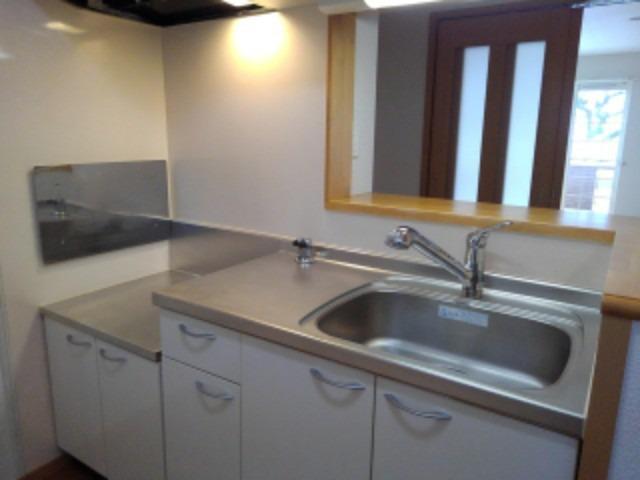 リバーサイドＴＳＵＭＵＲＡ２ キッチン