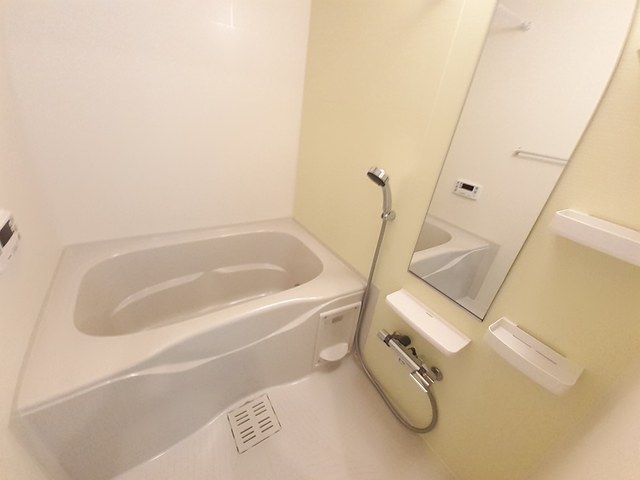 アラベスク 風呂画像