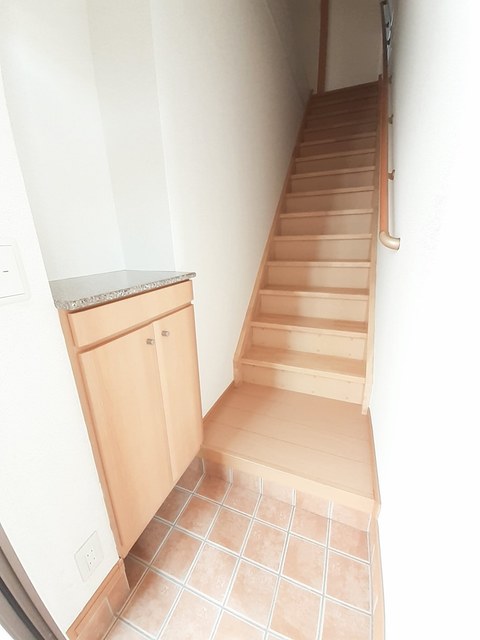 エテルノ中町 玄関