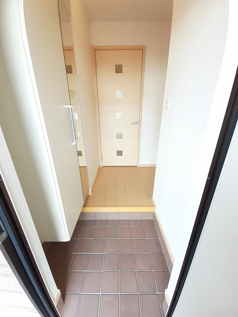 ル・シャト－ 玄関