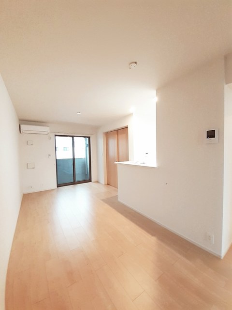 カクタス リビング