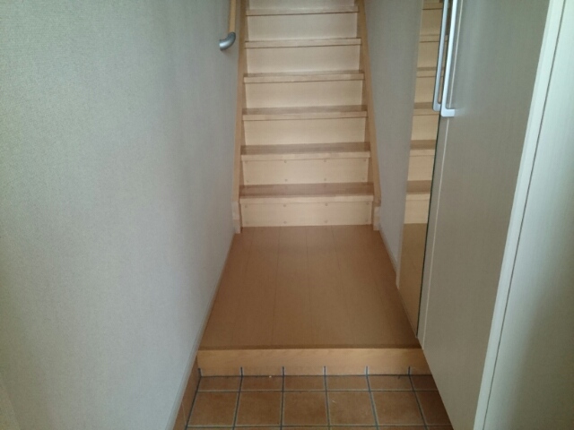 エスポワールドミール 玄関