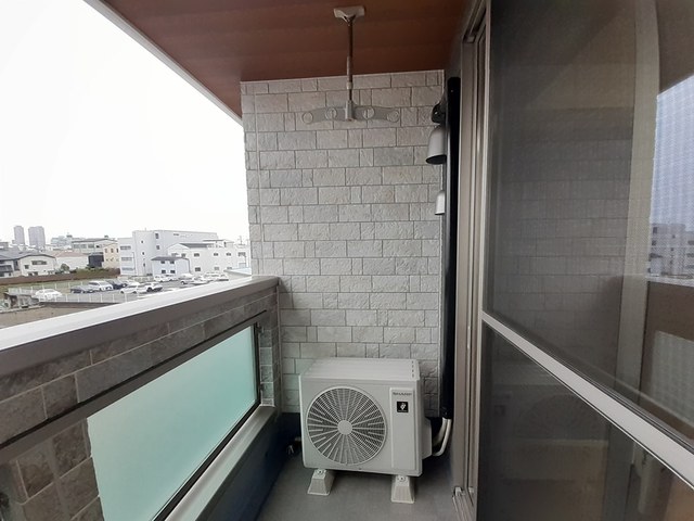 メゾン　アンソレイエ ベランダ