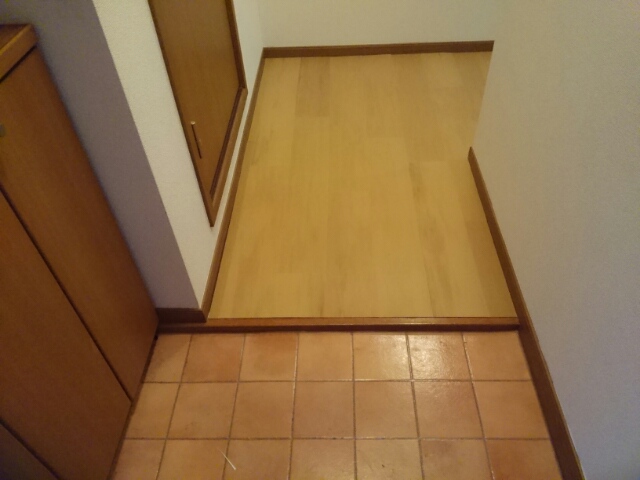 ラベンダ－ハウス 玄関