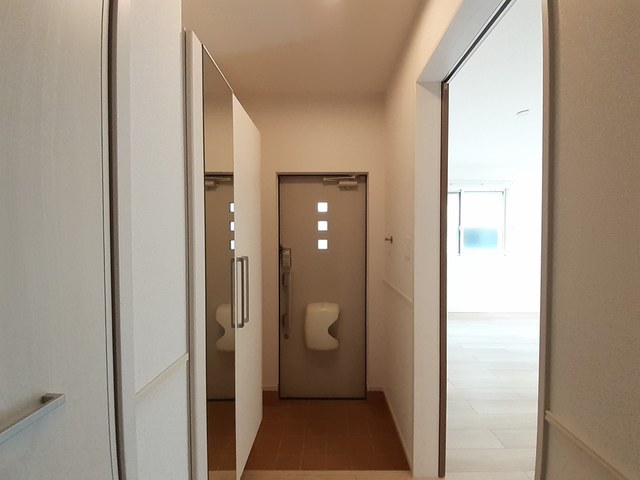 メゾン　エインシェント　Ⅰ 玄関