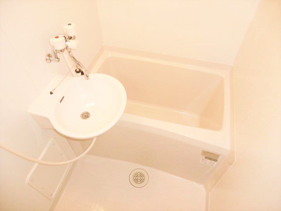 レオパレスＧＬＡＮＺ　ＯＢＥＲ 風呂画像