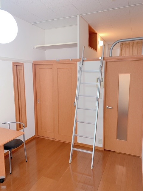 レオパレスＭａｒｕｔａｋａ ベッドルーム