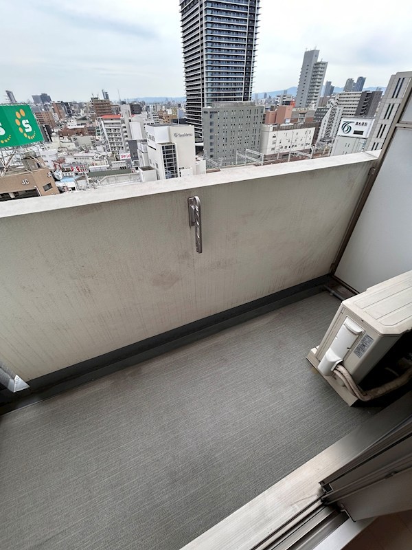 レジュールアッシュPREMIUM TWIN-Ⅱ  ベランダ