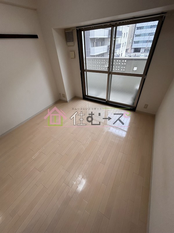 ウィスタリア新北野 ベッドルーム