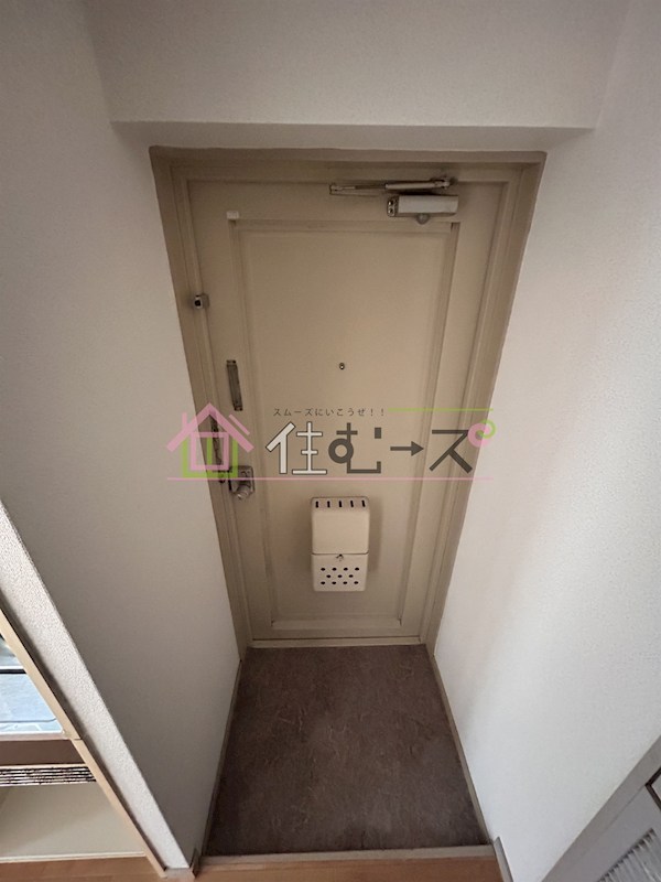 プレアール野中 玄関